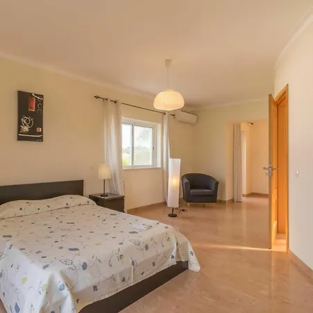 Montes De Sleeps 10 Pool Air Con Wifi Villa Alvor